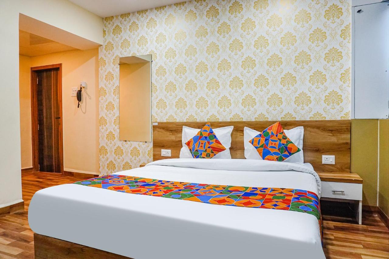 Fabhotel Tan Square - Nr Eon It Park Пюн Екстериор снимка