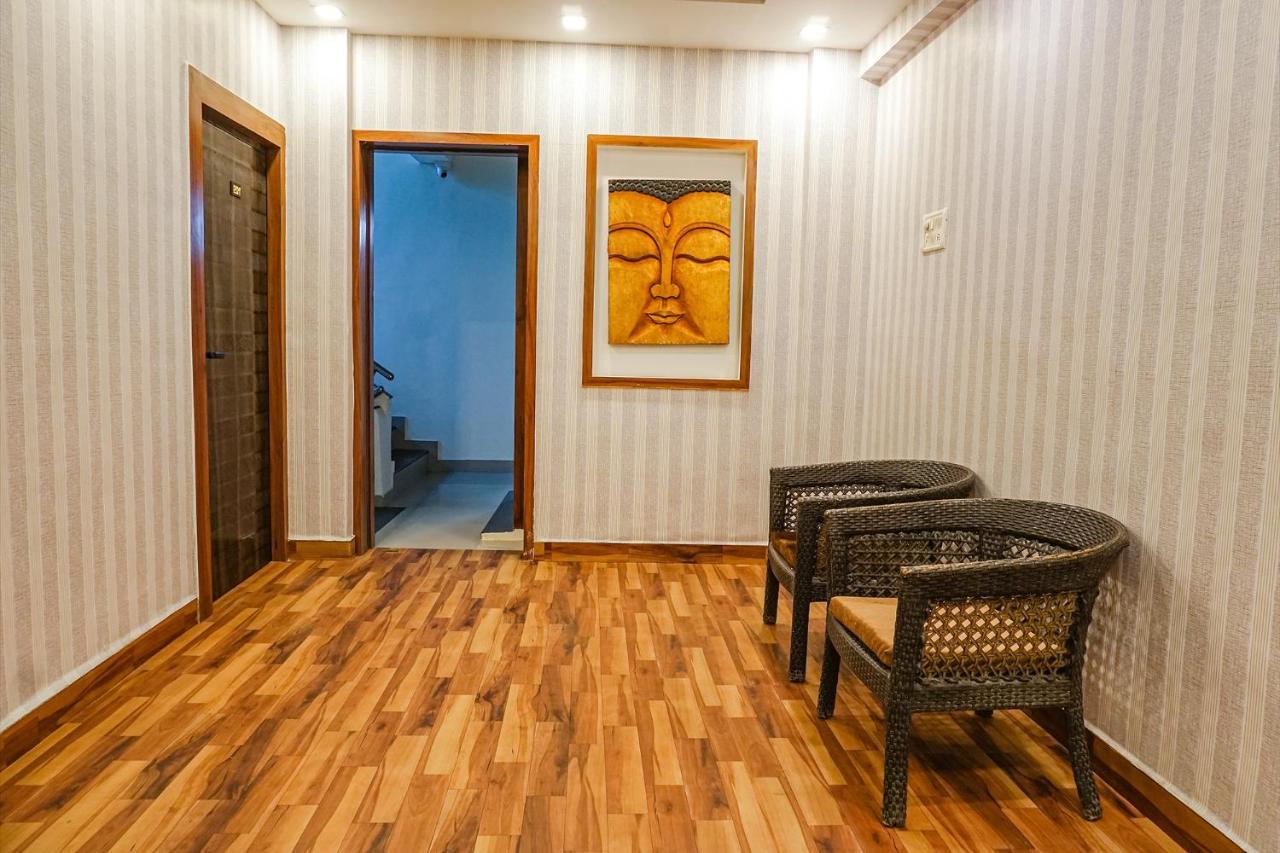 Fabhotel Tan Square - Nr Eon It Park Пюн Екстериор снимка
